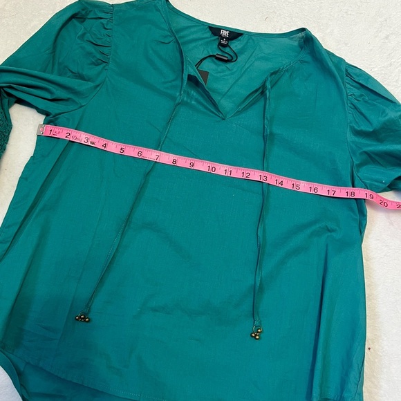 FRYE NWT Emerald Boho Crotchet Peasant Blouse - Small - Picture 10 of 10